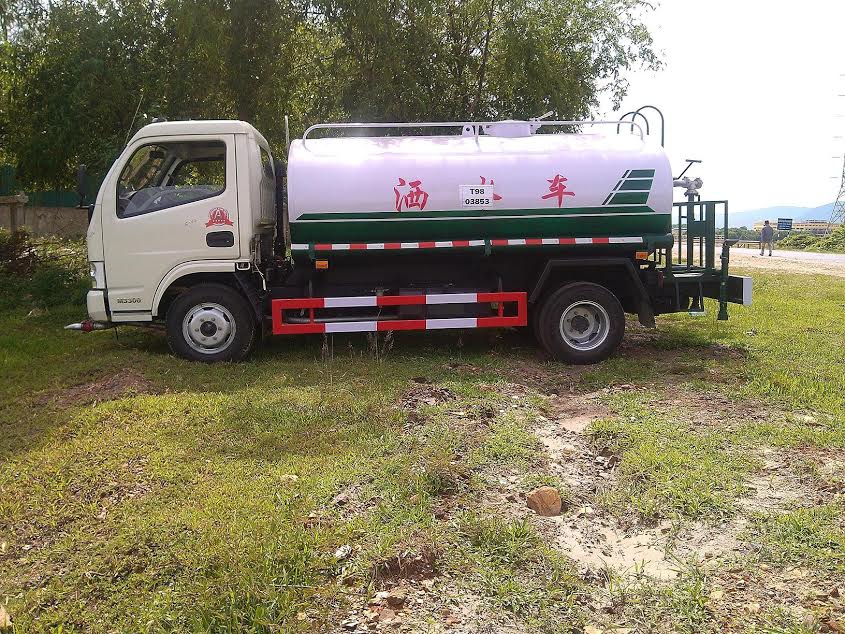 Xe Bồn Tưới Nước
