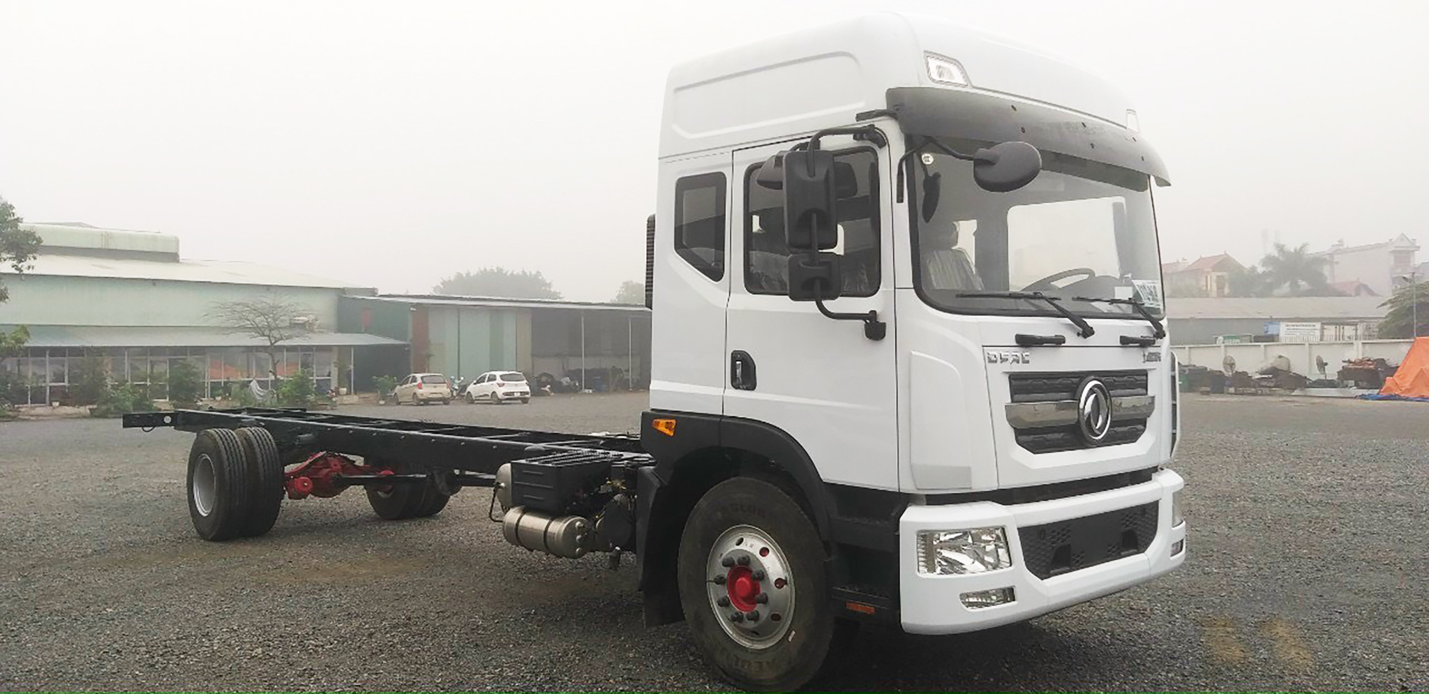 Xe Tải DongFeng B180 9 tấn,thùng dài 9m7 /DongFeng  Tổng Kho Miền Nam